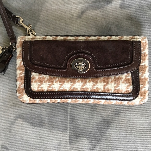 Vintage Coach Wool Clutch Bag - Picture 2 of 8